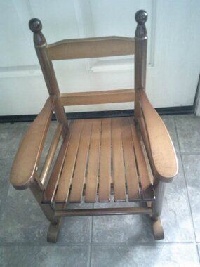 NEW TODDLER KIDS WOODEN INDOOR OAK ROCKING CHAIR TANISH BROWN UNISEX ROCKER 👦👸